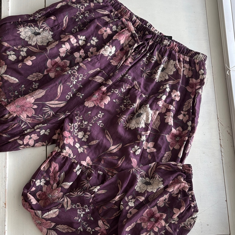 Festi by TORRID pull on relaxed balloon Pants